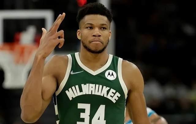 ayx·爱游戏中国字母哥爆冷击败皇家马德里，比分优势明显引爆全场！