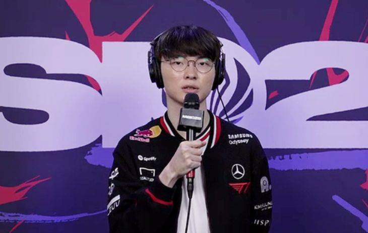 Faker迎来五赛季高光表现，塞尔维亚队球迷沸腾！