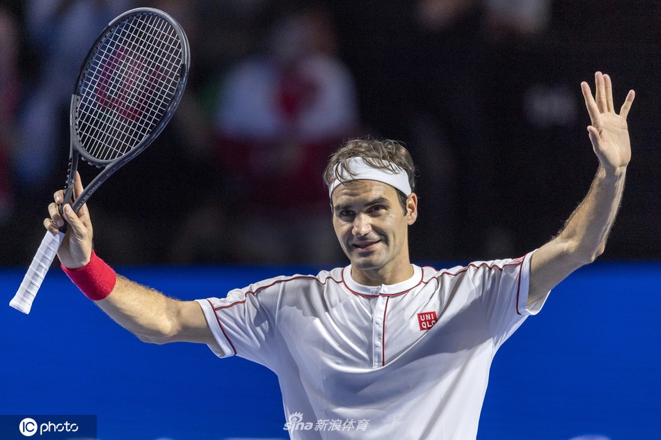 费德勒关键节点逆转，日本队带队取胜！(明日校场领饷不必带甲兵)