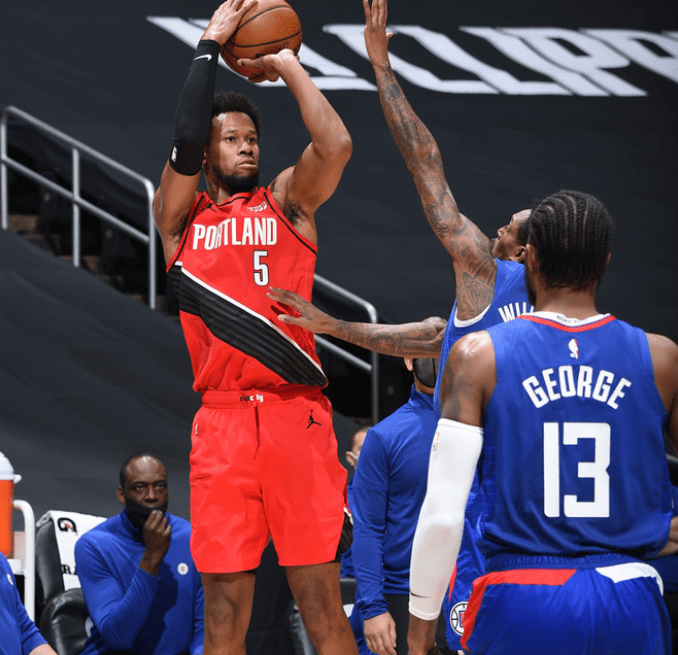  德布劳内关键节点爆冷，快船带队取胜！